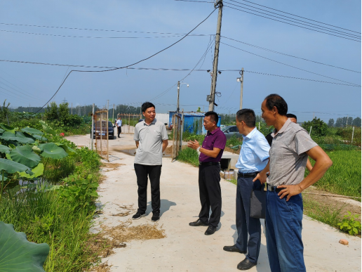 1_睢宁县新城区学校科技馆和市级农村科普示范基地接受实地验收86.png