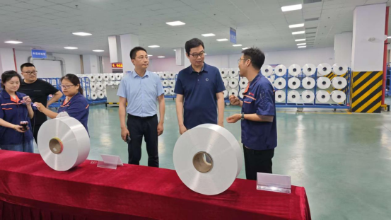 中国纺织工程学会副秘书长白濛一行到新沂市调研165.png