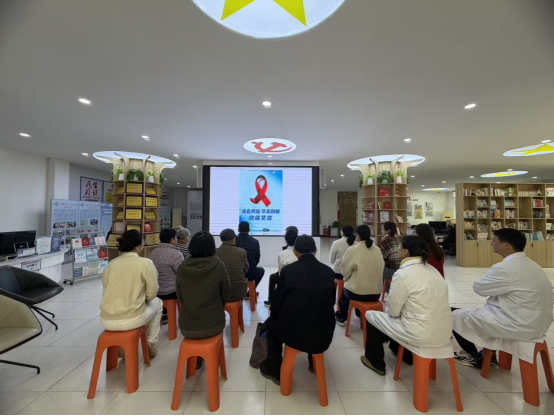 泉山区碧水湾社区举行世界艾滋病日科普宣传活动26.png 泉山区碧水湾社区举行世界艾滋病日科普宣传活动26.png