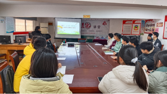 泉山区苑南社区开展“护苗”网络安全科普宣传 (1)25.png